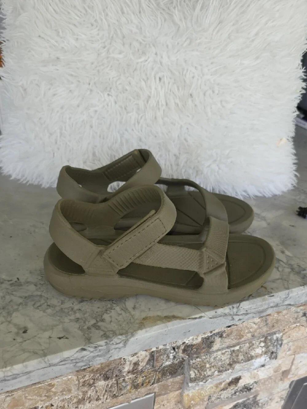 Teva Men Olive Green Hook-and-Loop Sport Sandals